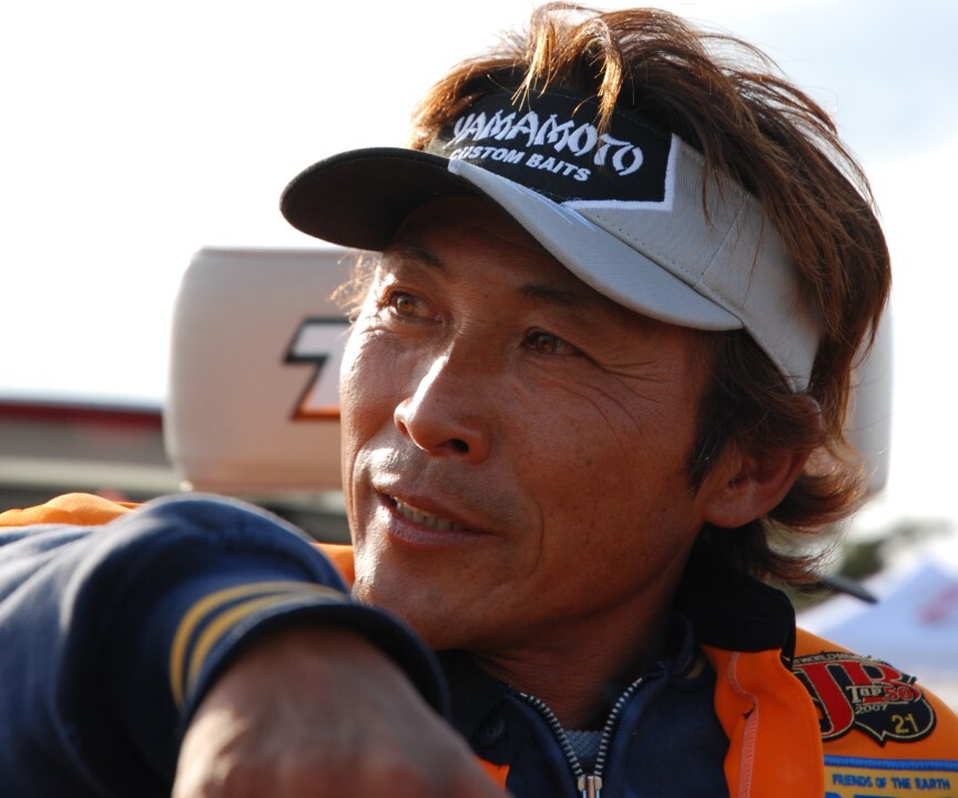 朝と帰着後ではまるで別人のように表情が違った