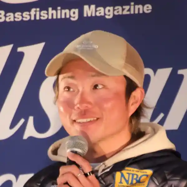 江尻 悠真